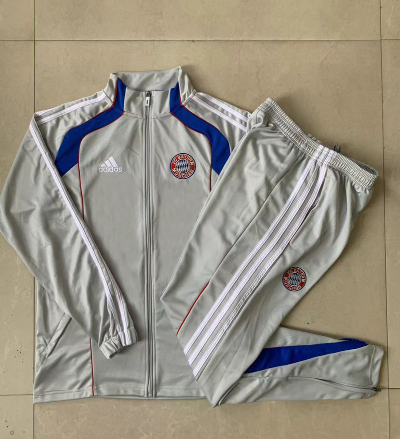 PANTALONI + FELPA BAYERN MONACO I 24/25 