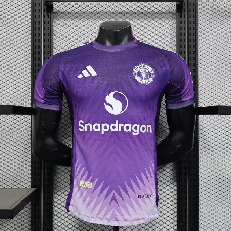MANCHESTER UNITED EDICIÓN ESPECIAL III 25/26 HOMBRE (VERSIÓN JUGADOR)