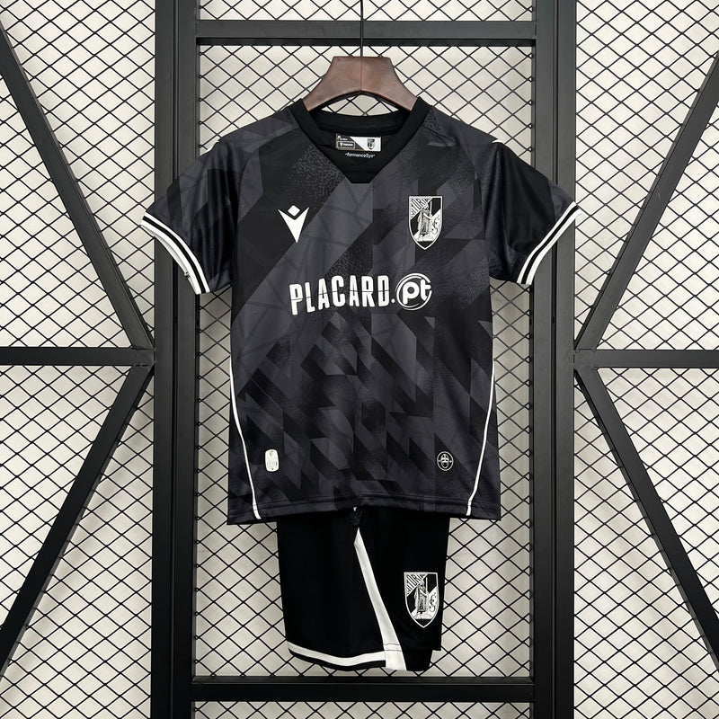 VITÓRIA DE GUIMARÃES II 25/26 CONJUNTO INFANTIL