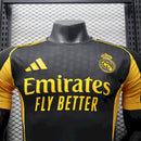 REAL MADRID EDICION ESPECIAL NEGRO Y AMARILLO 25/26 HOMBRE (VERSIÓN JUGADOR)