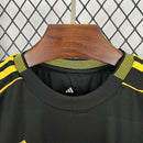 REAL MADRID EDICION LIMITADA NEGRO Y AMARILLO 25/26 HOMBRE